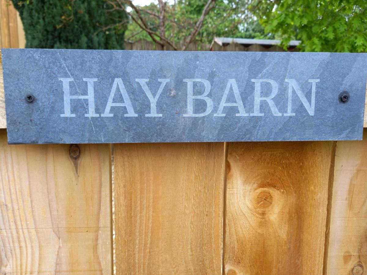 Hay Barn, Penrheol Farm, Unique Barn Conversion Builth Wells Zewnętrze zdjęcie