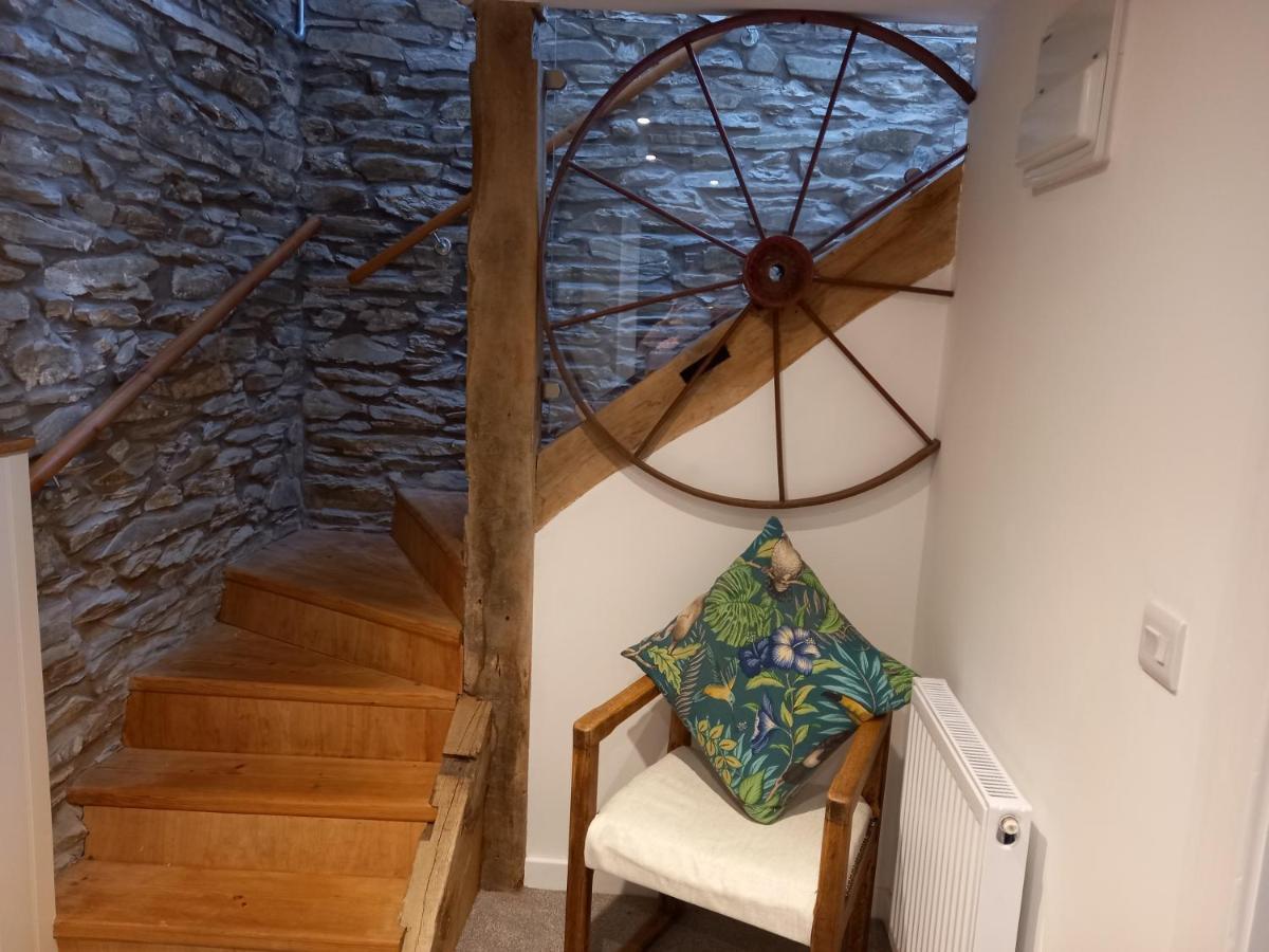 Hay Barn, Penrheol Farm, Unique Barn Conversion Builth Wells Zewnętrze zdjęcie